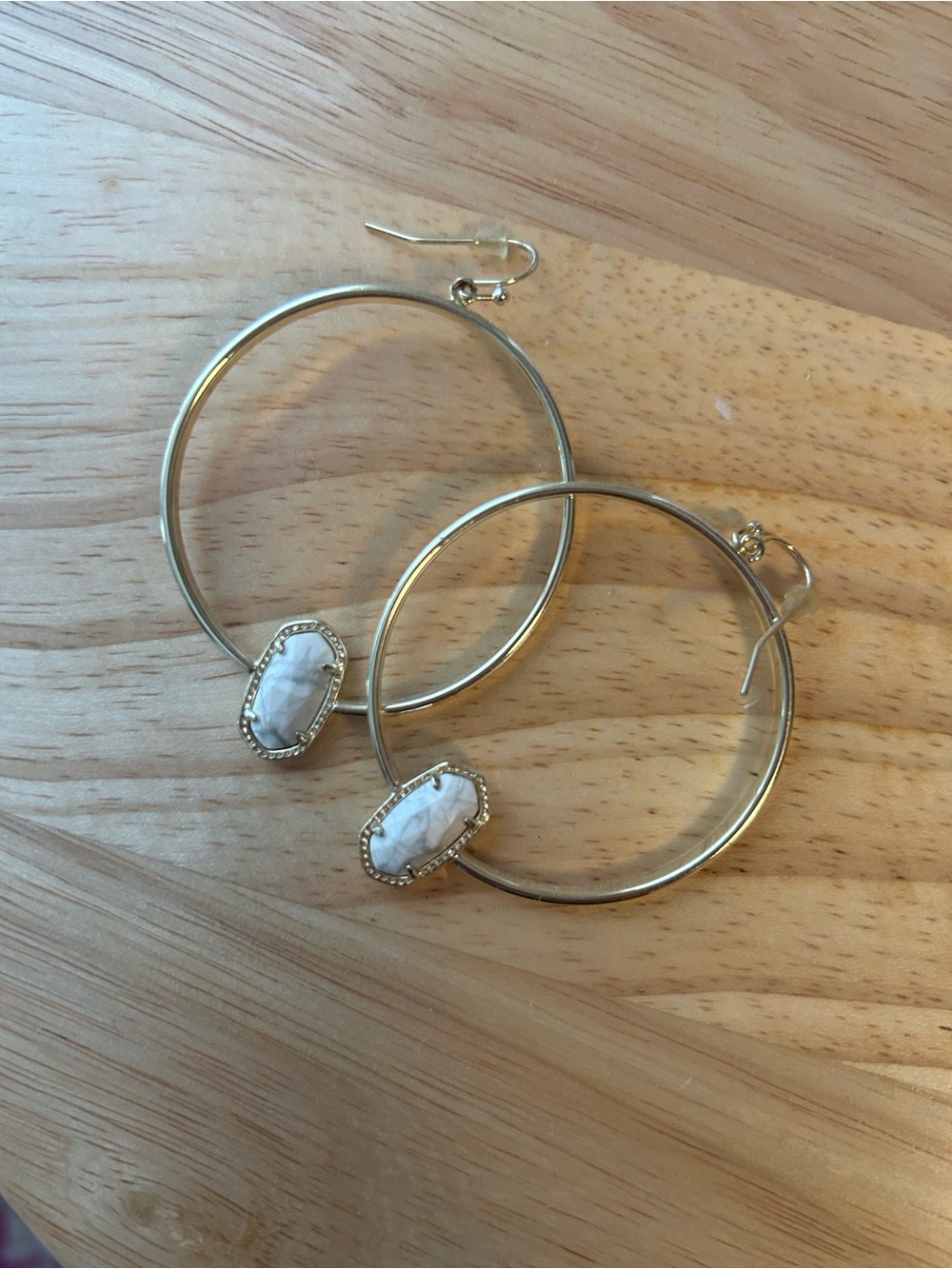 Kendra Scott Elora Earrings with Howlite Stone
